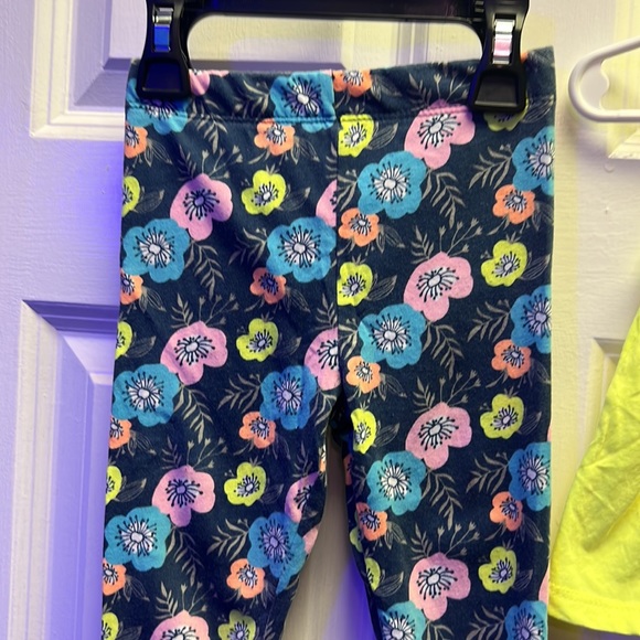 Freestyle revolution size 2 T outfit excellent condition - Picture 2 of 4